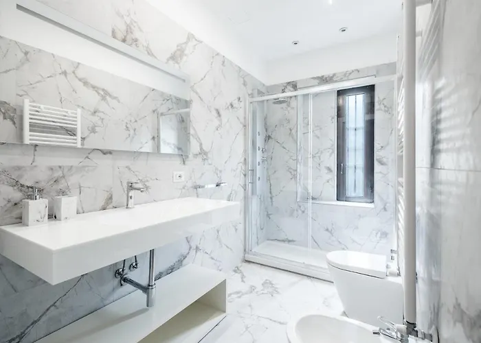 Bilocale Moderno - Center アパート ミラノ