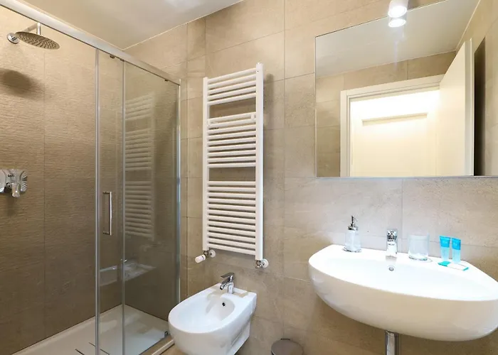 Contempora - Rosellini 6a Hotel *