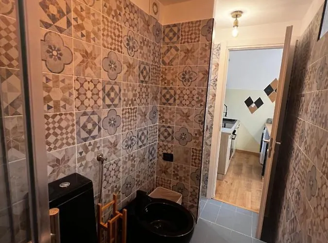 아파트 Regina Ai Navigli - Sky Tv, Wifi And Breakfast Box