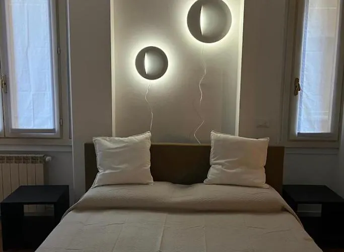 Casa Vercelli Delizioso Bilocale Moderno Nella Vecchia * 米兰