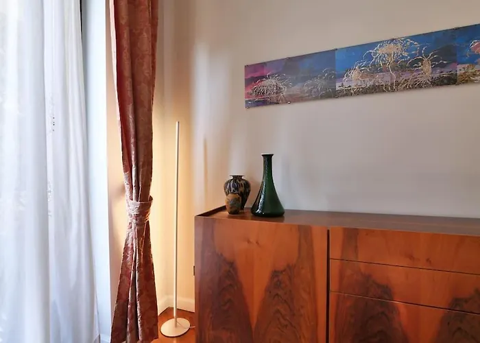 דירה Large And Elegant In Missori Duomo מילאנו