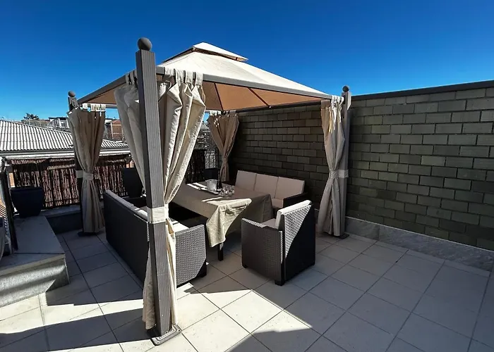 R39 Attic With Terrace And Private Parking شقة ميلان