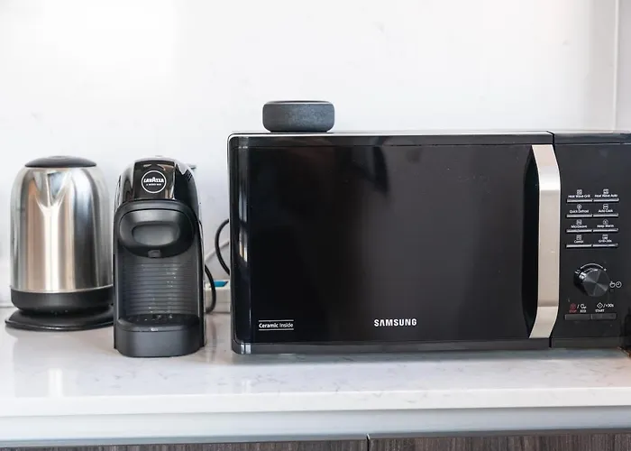 Design - Palestra E Parcheggio Privato *