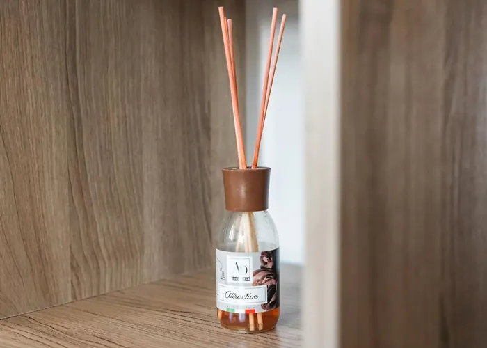 Design - Palestra E Parcheggio Privato *