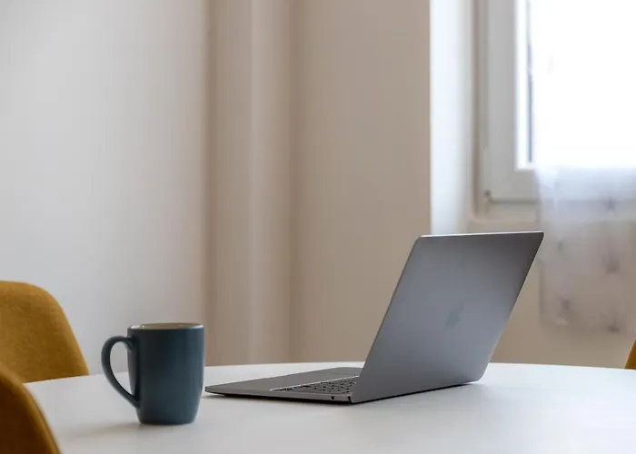 [navigli - Center] Modern Suite, Fast Wi-fi&tram Milano