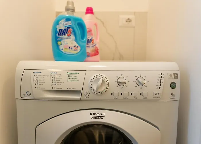 Lägenhet 15min Metro Duomo - Rho Fiera - Skyscraper Kitchen