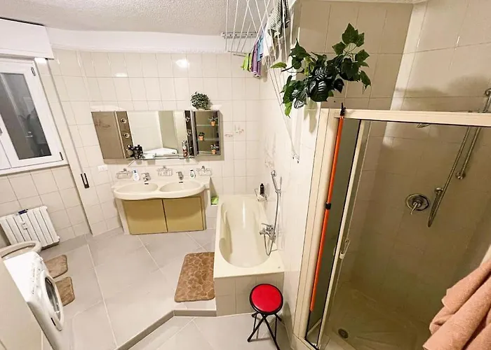 Iii - Cozy Single A Hotell