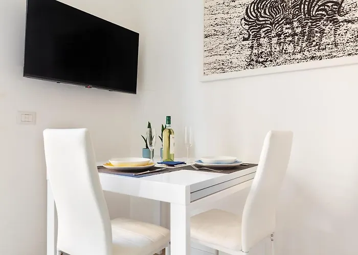 Apartament Elegant Flat In Milan, Wi-fi E Netflix!