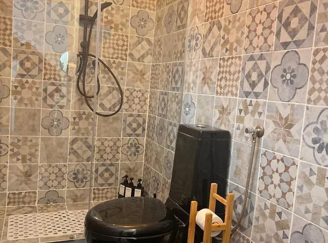 아파트 Regina Ai Navigli - Sky Tv, Wifi And Breakfast Box