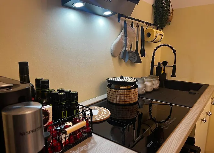 Lejlighed Regina Ai Navigli - Sky Tv, Wifi And Breakfast Box *