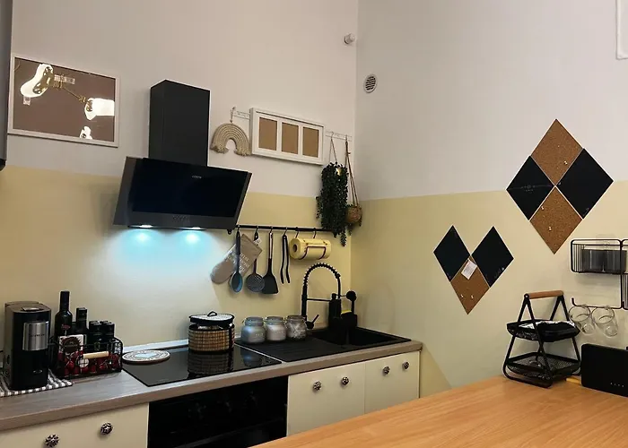 Regina Ai Navigli - Sky Tv, Wifi And Breakfast Box *