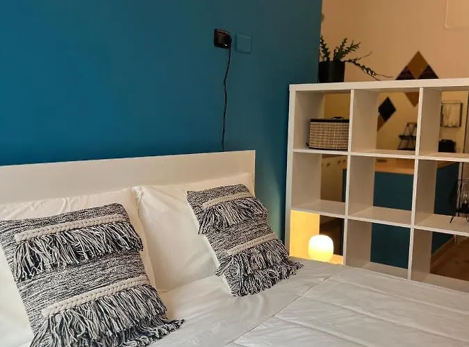 아파트 Regina Ai Navigli - Sky Tv, Wifi And Breakfast Box