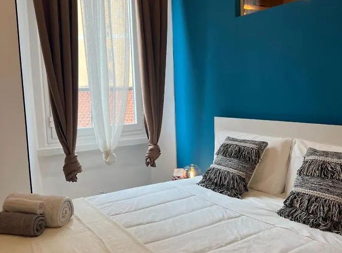 아파트 Regina Ai Navigli - Sky Tv, Wifi And Breakfast Box *