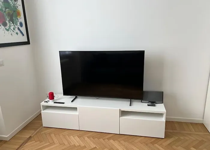 Paris Bordone House * Milan