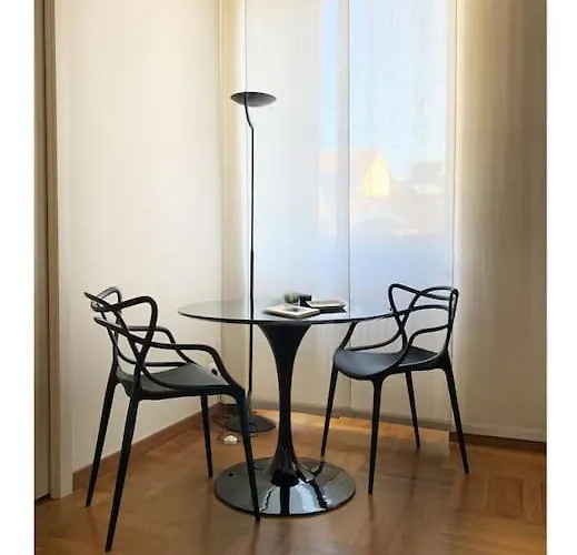 Elegant San Babila ,5 Minutes From Duomo