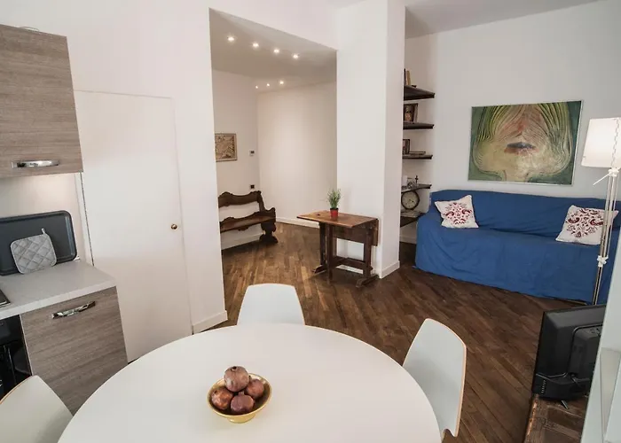 Renovated Flat Near Duomo - Lamarmora Milano