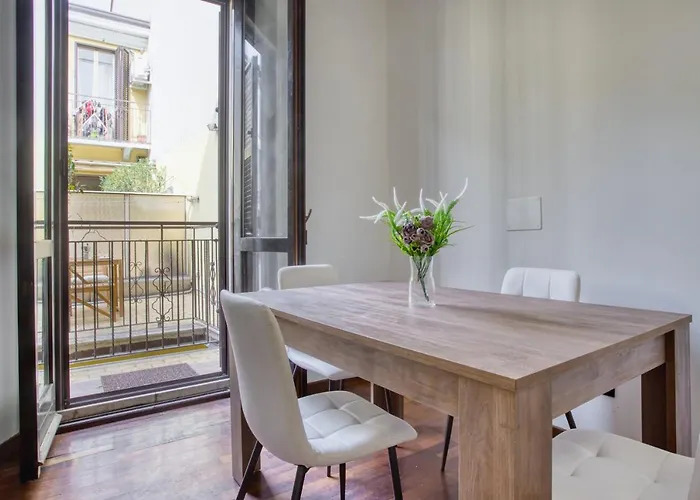 Joivy Tasteful Flat With Balcony * Milano