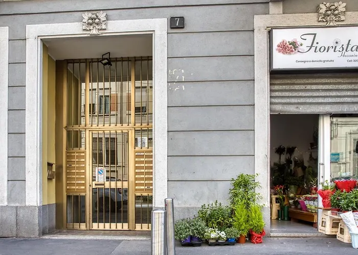 Joivy Tasteful Flat With Balcony Milano
