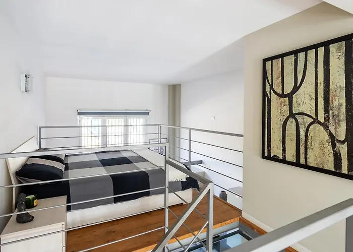 Navigli-duomo Exclusive Design Loft Su Due Piani Con Wifi Appartement