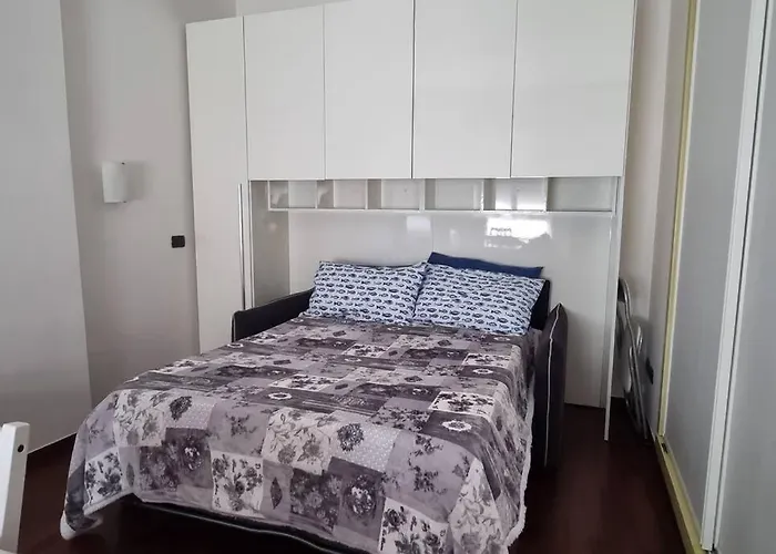 公寓 Monolocale Metro M3 Affori *