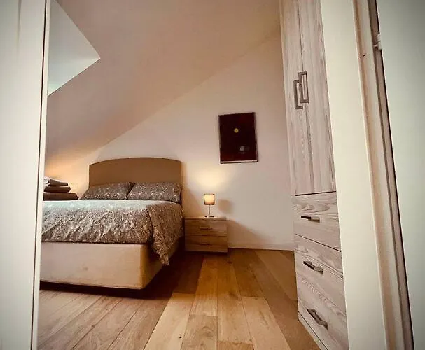 Urban House - Skylight House Navigli Center Apartment Mailand