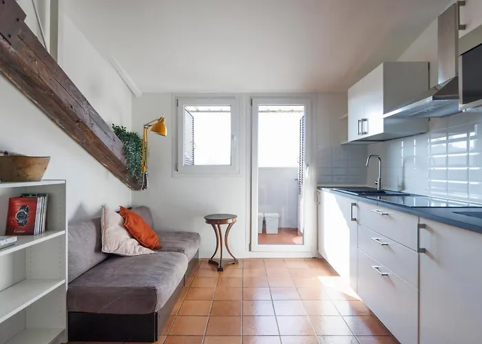 Apartment Xenia - Newly Renovated Flat In Fiera Area *