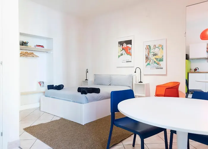 Lejlighed Xenia - Stylish Colorful Apt- Upbeat & Well-connected Area