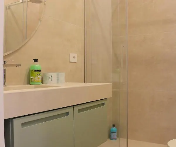 Via Savona Location *