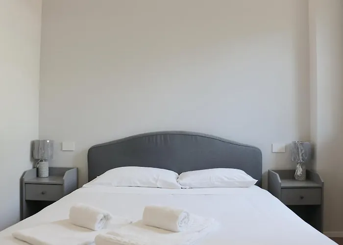 Via Savona Location * Milano