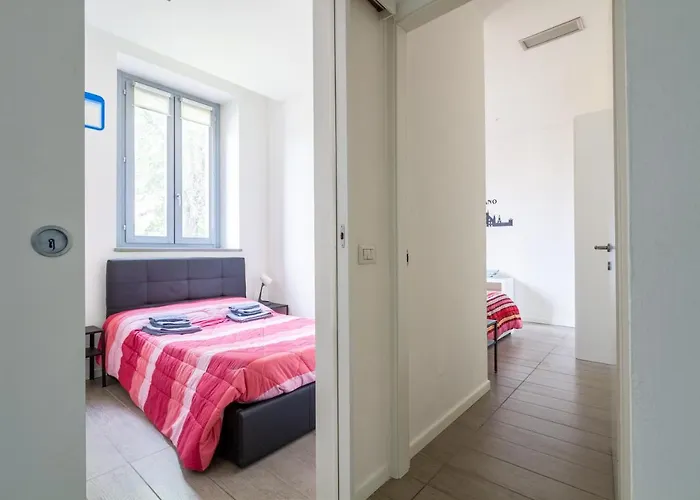 Apartman Lux Metro M2 *