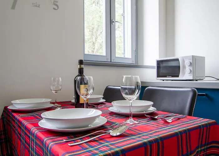 Apartman Lux Metro M2 *