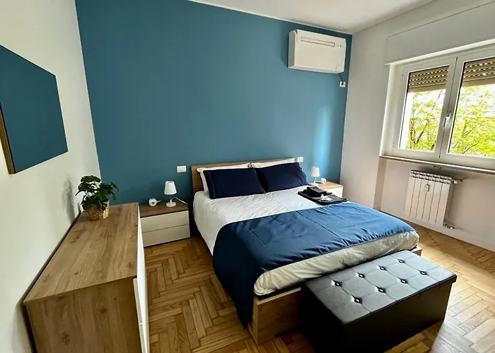 The Bright Place: Wide And Modern In