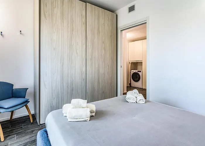 San Siro Con Garage Privato דירה *