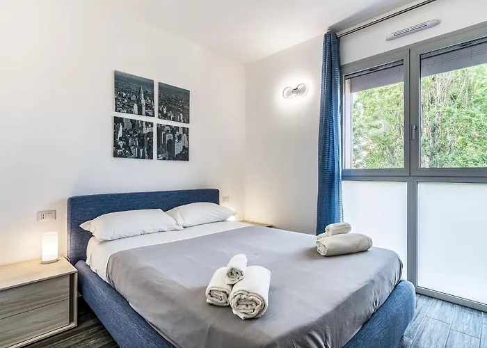 San Siro Con Garage Privato * מילאנו