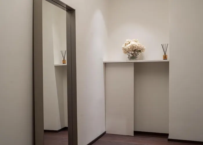 Sant'ambrogio Luxury R&r Διαμέρισμα