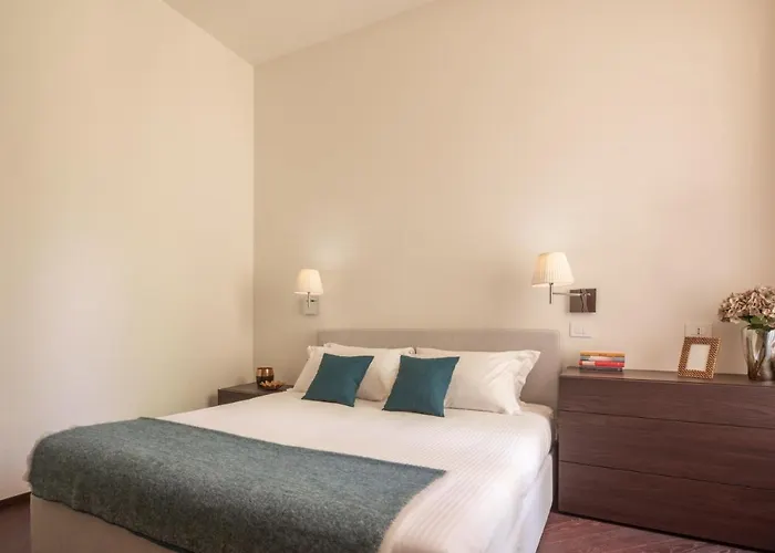 Sant'ambrogio Luxury R&r *