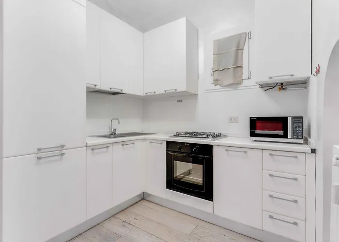 Mo30 Loreto- Duomo- Large Modern - *