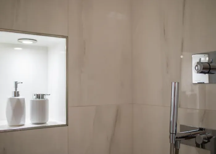 דירה Ross Quadrell - *