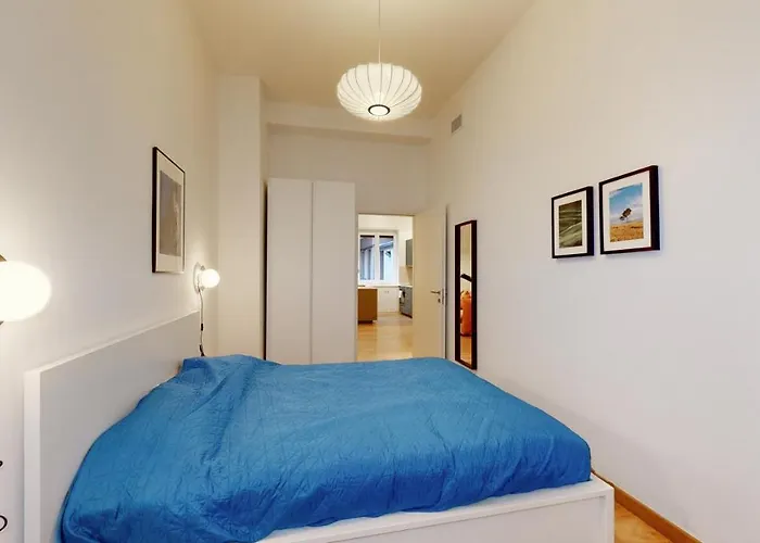 Sahi - Dei Dell'olimpo Porta Romana Apartmán *