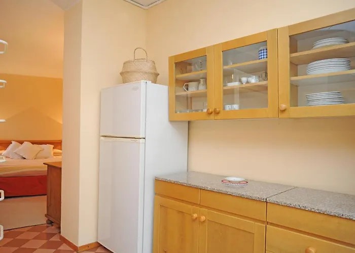 Ivy House In The Heart Of Mailand