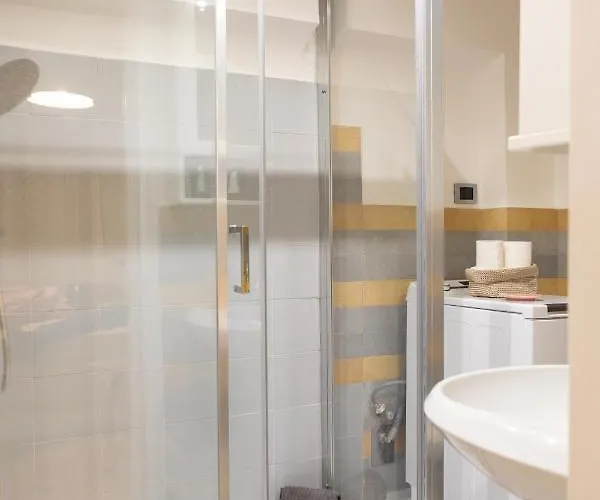 아파트 Xenia - Enjoy Porta Venezia In Modern Apt- 10 Min From Duomo 밀라노