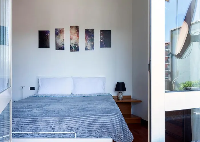 Stazione - Ariel - Luminoso Con Terrazzo Fino A 6 Posti Letto מילאנו