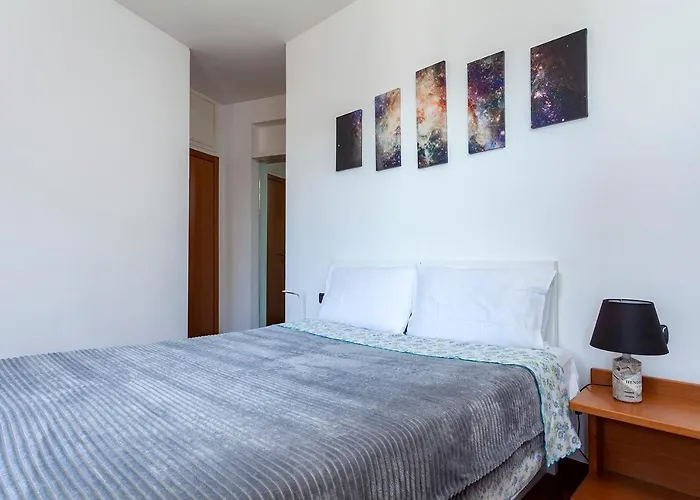 Stazione - Ariel - Luminoso Con Terrazzo Fino A 6 Posti Letto