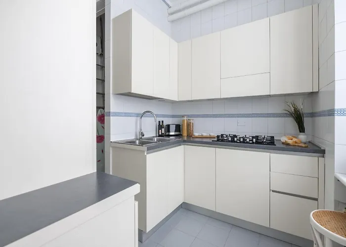 The Rent - Gorgeous Two-bedroom In Porta Nuova District