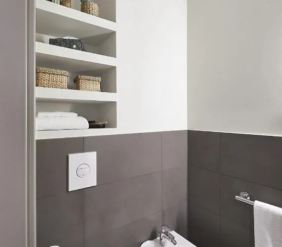 Aparto Giovenale Μιλάνο