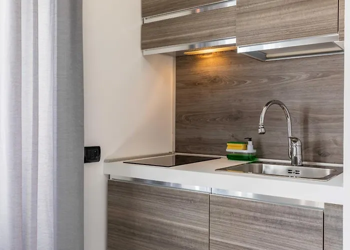 Duomo 10min - Shopping District Апартаменты