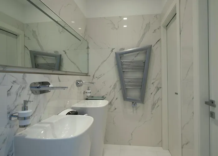 Gatto Bianco Mia Otel 2*