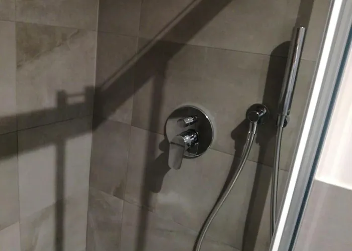 Mm3/repubblica, 2 Min. Da Staz.