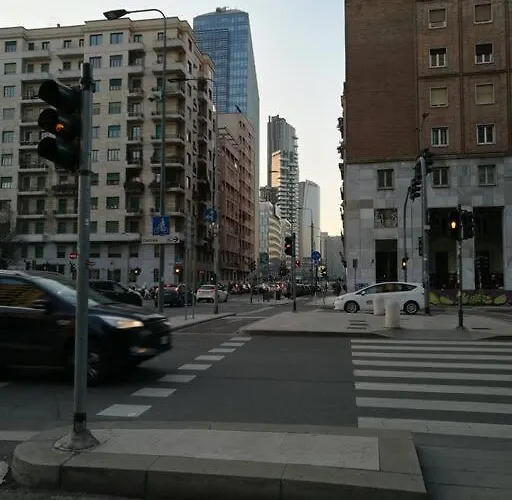 Mm3/repubblica, 2 Min. Da Staz. Milano