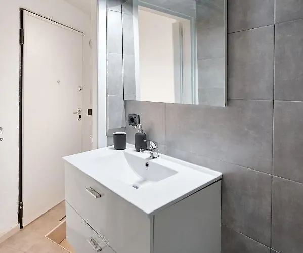 Xenia - Nuovo In Zona Tranquilla Appartement Milan